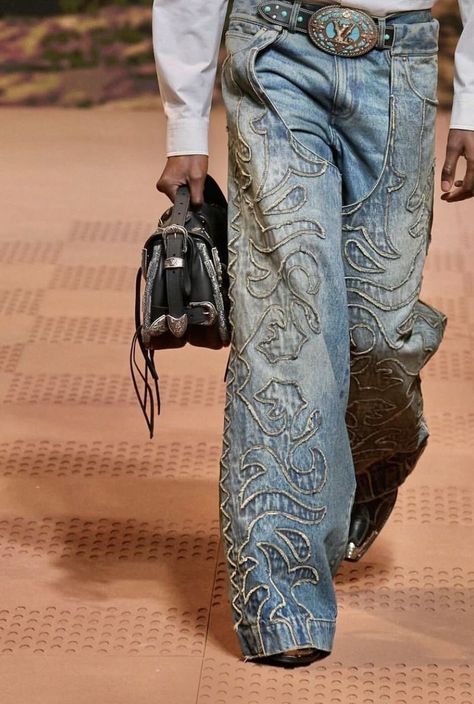 Cowboy Carter, Statement Pants, Cold Fashion, Looks Country, Fall 24, Street Fashion Men Streetwear, Mens Outfit Inspiration, Fashion Inspiration Design, Streetwear Men Outfits