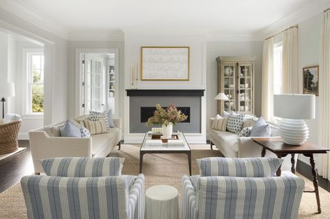 Greenwich House | Bria Hammel Interiors Bria Hammel Interiors, Greenwich House, Stone Farmhouse, Living Room Wall Decor Ideas, Beach Interior, Coastal Living Rooms, Coastal Theme, The Beach House, Beach House Ideas