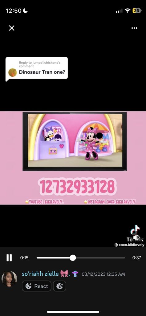 Bloxburg Middle Class House, Minnie Mouse Codes For Bloxburg, Bloxburg Minnie Mouse Codes, Bloxburg Black Family, Bloxburg Electronic Decal Codes, Minnie Mouse Decal Codes Bloxburg, Bloxburg Decals Codes Tv Shows, Toy Decals Bloxburg, Y2k Decals Bloxburg