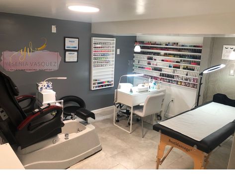 300sq Ft Nail Spa Setups, Small Nail Salon Ideas Decor, Lash And Nail Tech Room Ideas, Small Nail And Lash Salon Ideas, Nail Tech Shed, Black Nail Tech Room, Lash Room Ideas Small Spaces, Nail Studio Ideas Small Spaces, Home Nail Salon Ideas Small Spaces