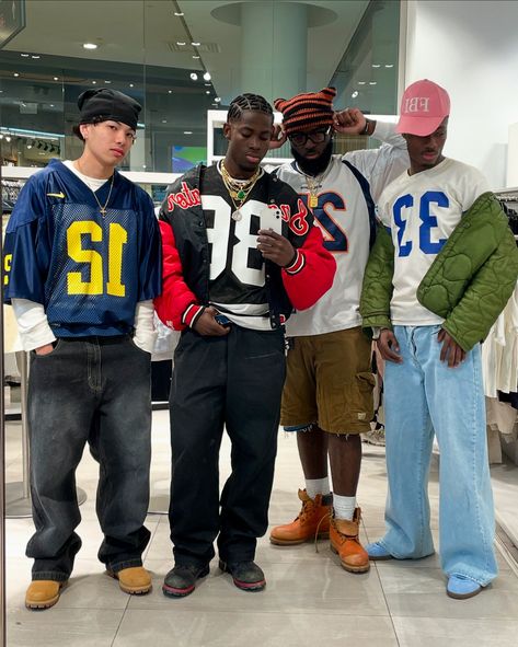 Which fit is your favourite? 🧐⬇️⬇️ Early 2000s Hip Hop Fashion, 2000s Hip Hop Fashion, Mens Outfits Streetwear, Green Streetwear, Mirror Pictures, Intrusive Thoughts, High Fashion Men, Drip Drip, Big Men Fashion