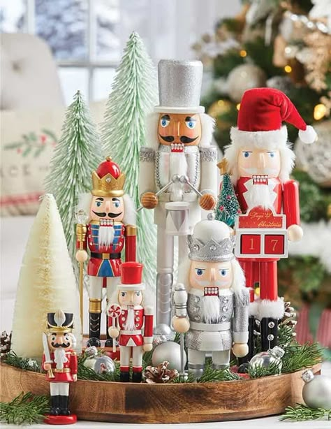 Nutcrackers Display, Nutcracker Decor, Nutcracker Christmas Decorations, Hobby Lobby Christmas, Artificial Christmas Trees, Xmas Deco, Christmas Mantel Decorations, Christmas Display, Nutcracker Christmas