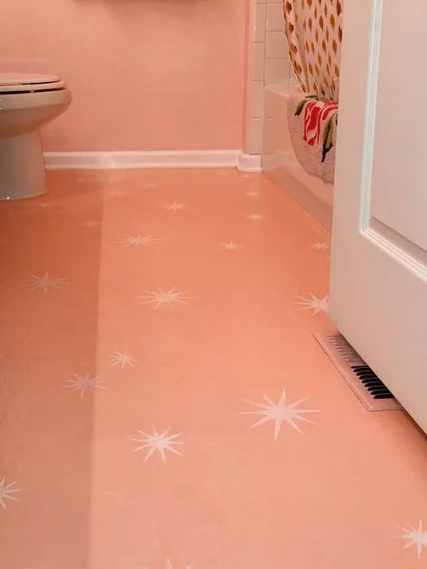 Cheap Kitchen Flooring, Stencilled Floors, Painted Linoleum Floor, Painting Linoleum, Painted Linoleum, Painting Linoleum Floors, Painted Bathroom Floors, Upstairs Kitchen, Paint Linoleum