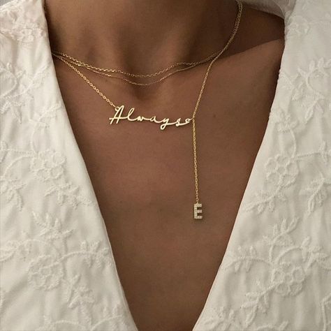 Jewellery Business, Sterling Silver Name Necklace, Modern Gold Jewelry, Pretty Jewelry Necklaces, Luxe Jewelry, Jewelry Accessories Ideas, Classy Jewelry, Jewelry Lookbook, Gold Gift