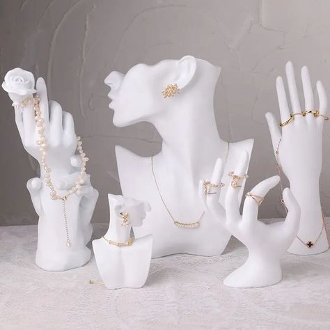 Jewelry Vendor Display, Jewelry Display Booth, Luxury Jewelry Display, Hand Display, Mannequin Stand, Jewelry Shop Display, Wood Jewelry Display, Vendor Displays, Decoration Vitrine