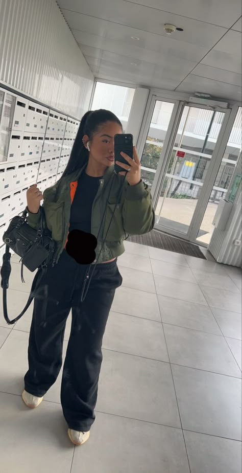 Outfit Bombers, Outfit Jean Gris, Outfit Jean Bleu, Outfit Zara Drip, Outfit Large, Cargo Outfit, Zara Drip, Slay Outfits, Outfit Zara