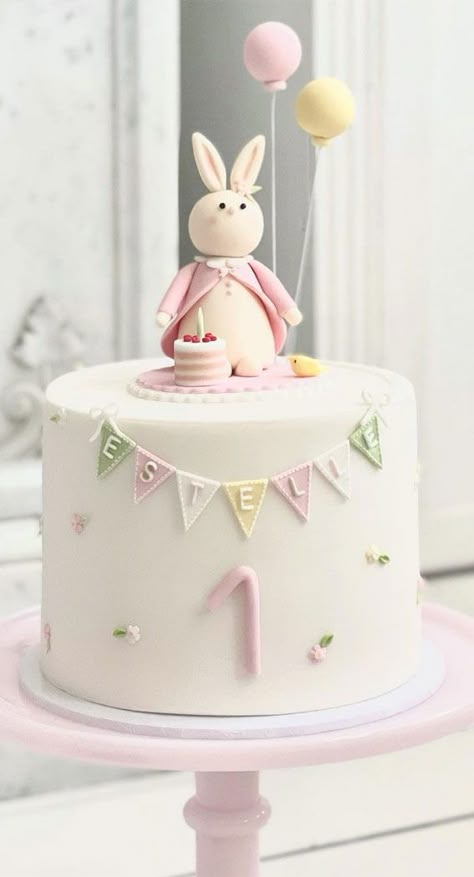 First Birthday Baby Girl Ideas, Birthday Cakes For Baby Girls 1st, 1 St Birthday Cake Girl Year Old Ideas, Cake Ideas For Kids Girl, Baby Girls First Birthday Cake, Cake 2 Year Baby Girl, Baby’s 1st Birthday Cake Ideas, 1st Birthday Cake Ideas Girl, Cake For 1 Year