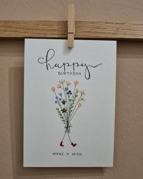 Handmade Cards For Friends, Diy Watercolor Cards, Simple Card Designs, Happy Birthday Cards Diy, Anniversaire Diy, Creative Birthday Cards, Calligraphy Cards, Watercolor Birthday Cards, Floral Cards Design