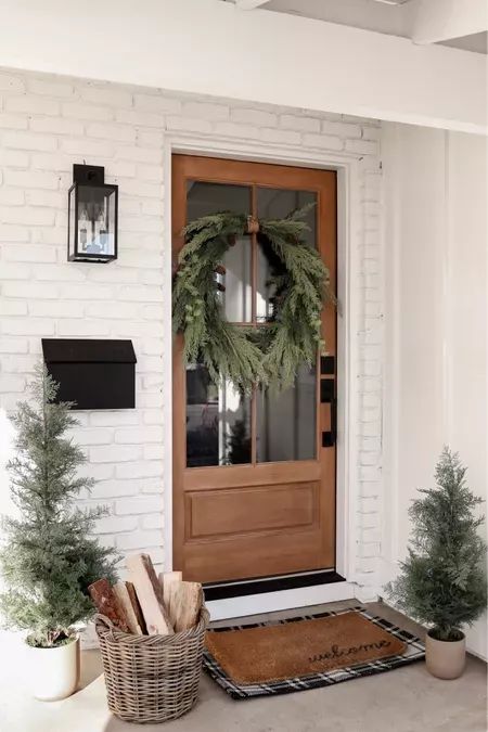 Holiday Front Porch Decor, Holiday Front Porch, Halfway Wholeistic, Living Room Wall Color, Family Room Walls, Minimal Christmas, Christmas Front Porch, Living Room Living Room, Bedroom Wall Colors