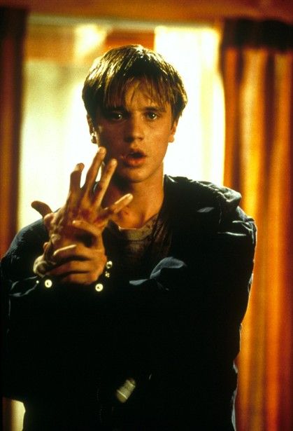 Devon Sawa  ... In idle hands <3 oh my after years of wanting to know his name from Casper lol Devon Sawa Casper, Devon Sawa 90s, Devon Sawa, Seth Green, Thriller Movies, Movie Buff, Hot Actors, Dream Guy, Music Tv