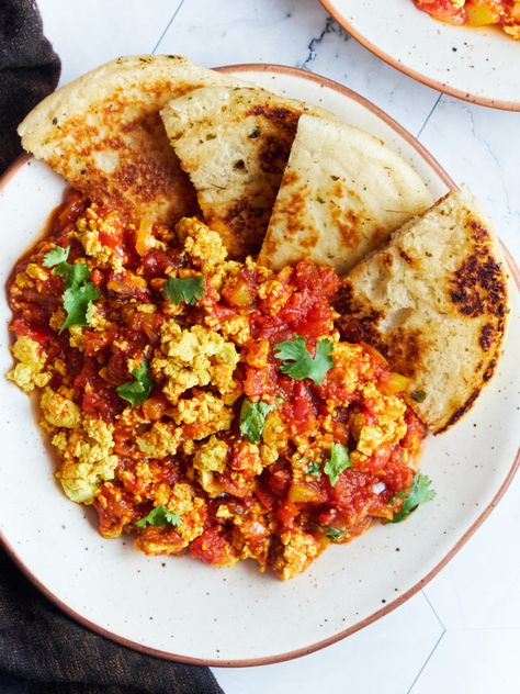 Vegan Shakshuka, Sauteed Tofu, Current Recipes, Best Vegan Breakfast, Shakshuka Recipe, Vegan Main Dish, Shakshuka Recipes, Lunch Dinner Ideas, Good Food Good Mood