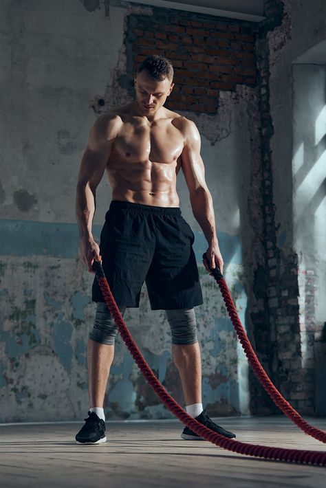 Man Gym Aesthetic, Pent Fitness, Male Fitness Photography, Muscle Building Workout Plan, Fitness Portrait, Crossfit Body, Photo Mannequin, Gym Photoshoot, Fitness Studio Training