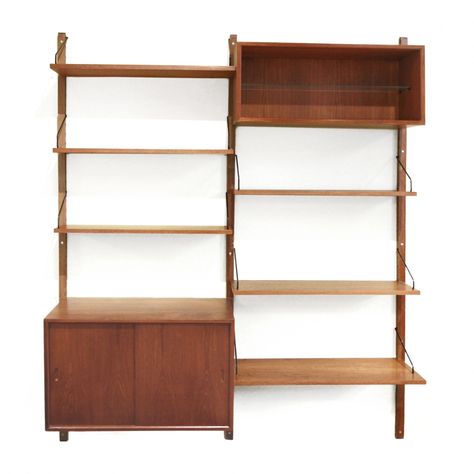 For sale: Wall unit by Poul Cadovius for Royal System, 1960s Wall Unit, Vintage Design, Vintage Designs, Bookcase, 1960s, The Unit, For Sale, Wall, Design