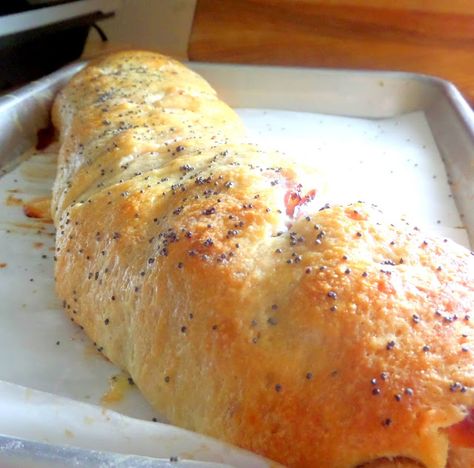 Welcome Home Blog: Ham and Cheese Stromboli Ham Cheese Stromboli, Stromboli Ham And Cheese, Ham And Cheese Stromboli Recipe, Ham And Cheese Stromboli, Candied Sweet Potatoes Baked, Cheese Stromboli, Cheese Calzone, Meringue Cheesecake, Salami And Cheese