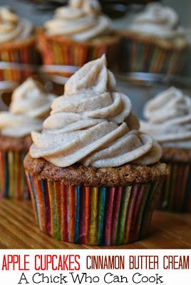 Apple Cupcakes with Butter Cream Frosting - A Chick Who Can Cook Cinnamon Bun Frosting, Desserts With Cinnamon, Cupcakes Cinnamon, Cinnamon Cupcakes, Apple Cupcakes, Butter Cream Frosting, Cinnamon Butter, Vegetarian Cake, Pumpkin Butter