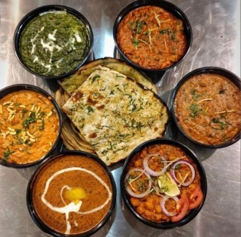 How have Buffet Restaurants become a Go-To for Food Enthusiasts? - On Feet Nation Food Film, Buffet Restaurant, Indian Kitchen, Signature Dishes, Buffet Food, Madurai, Business Class, Curries, Food Quality