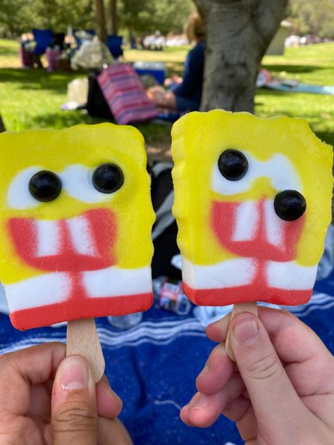 Sponge Bob Popsicle, Spongebob Popsicle, Spongebob Ice Cream, Spongebob Food, Nostalgic Ice Cream, Candy Stash, Gel Ideas, Food Dump, Zoo Art