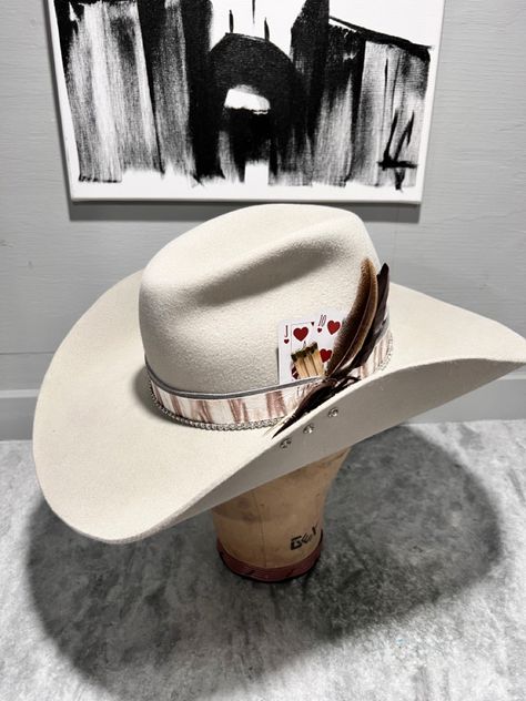 Personalized Cowboy Hat, Diy Cowgirl Hat Ideas Western, Custom Cowgirl Hat Ideas, Custom Cowboy Hats Women, Custom Cowboy Hat Ideas, Custom Western Hats, Nashville Hats, Cowboy Hat Decorations Ideas, Custom Cowgirl Hats