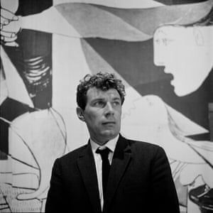 New Ways of Seeing: can John Berger's classic decode our baffling digital age? | Television & radio | The Guardian Metro Pictures, John Berger, Facial Recognition Technology, London Stock Exchange, Beneath The Surface, Facial Recognition, Shape Art, Ways Of Seeing, World Pictures