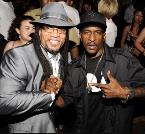 Grandmaster Melle Mel & Rakim Melle Mel, Hip Hop Classics, Hip Hop Quotes, Soul Train, Real Hip Hop, 4 Elements, Hip Hop Art, Rap Artists, Black Music