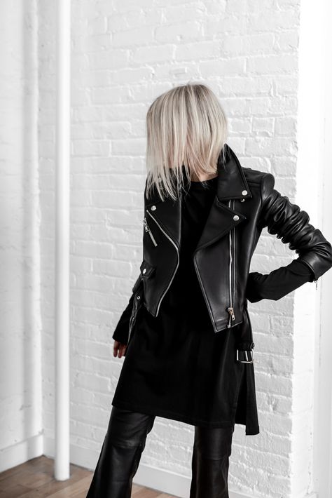 F*** it... Going to New York! - F I G T N Y Leather Jacket Outfits, Black Leather Jacket, Dark Fashion, Looks Style, Style Chic, Womens Casual Outfits, Outfits Casuales, Look Fashion, Jacket Outfits