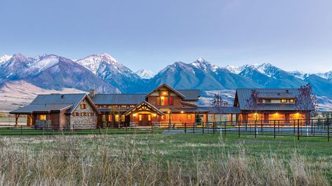 Montana Ranch House, Paradise Valley Montana, Audrey Hall, Mountain Dream Homes, Timber Home, Ranch House Exterior, Timber Frame House, Montana Ranch, Montana Homes