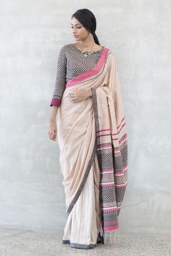 Handloom Sarees-Off-White Handloom Saree 1 Khadi Fabric, डिजाइनर कपड़े, Cotton Saree Blouse Designs, Cotton Saree Blouse, Khadi Saree, Cotton Saree Designs, Sari Blouse Designs, Indian Saree Blouse, Saree Blouse Patterns