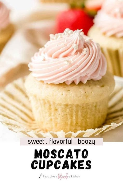 Moscato Cake Recipe, Boozy Cake Recipes, Moonshine Cupcakes, Gourmet Cupcakes Flavors, Boozy Buttercream Frosting, Valentines Cupcake Flavors, Unique Cupcake Flavors, Cupcake Flavor Ideas, Easy Boozy Cupcakes