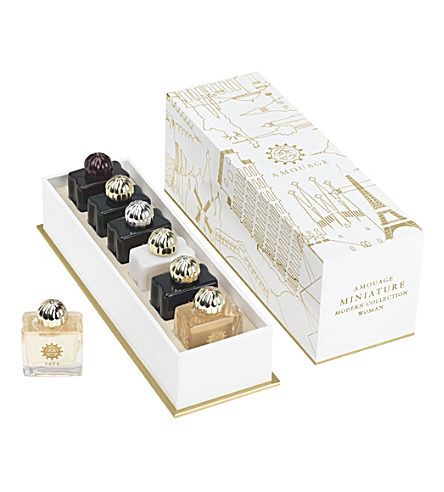 Luxury Perfume Packaging, Lilin Aroma, Perfume Versace, Mini Fragrance, Fragrance Packaging, Perfume Box, Perfume Packaging, Perfume Set, Bottle Box