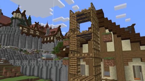 Minecraft Scaffolding Ideas, Scaffolding Minecraft, Minecraft Machines, Medieval Decoration, Medieval Theme, Medieval Decor, Build Inspiration, Minecraft Inspiration, Minecraft Medieval