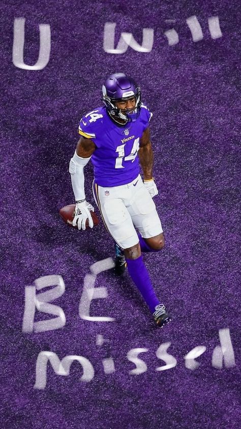 Minnesota Vikings Wallpaper, Football Wallpaper Iphone, Cool Football Pictures, Viking Wallpaper, Nfl Vikings, Nfl Football Pictures, Nfl Football Art, Stefon Diggs, Minnesota Vikings Football