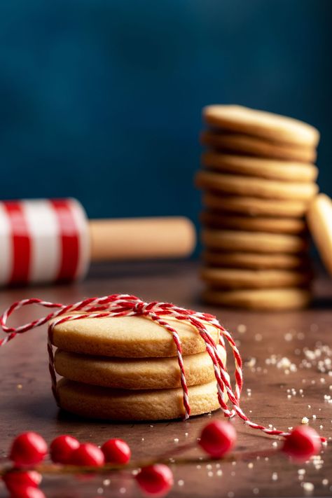 Gurabije (lard cookies) are a delicious treat made with simple ingredients! With no chill time and easy preparation, you'll love these flaky and melt-in-your-mouth cookies. Cookies With Lard, Lard Cookies, Walnut Cookies, Chill Time, Food Words, No Bake Treats, Cookies Ingredients, Sweet Stuff, Something Sweet