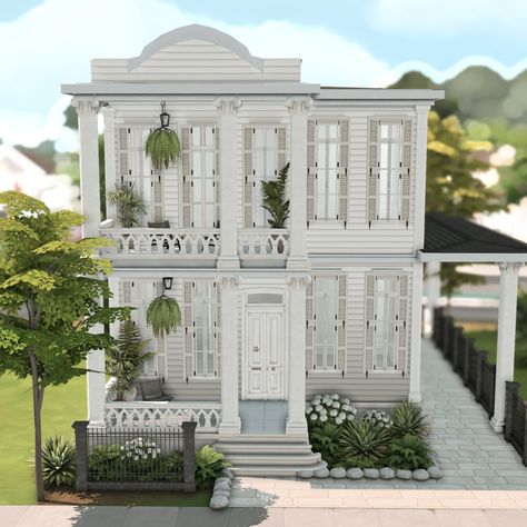 Bianca / #downloads Sims 4 Louisiana House, New Orleans House Plans Layout, New Orleans Sims 4, Sims 4 New Orleans House, Sims 4 New Orleans, New Orleans House Plans, Disney Princess Challenge, Sims Lots, Aesthetic Sims