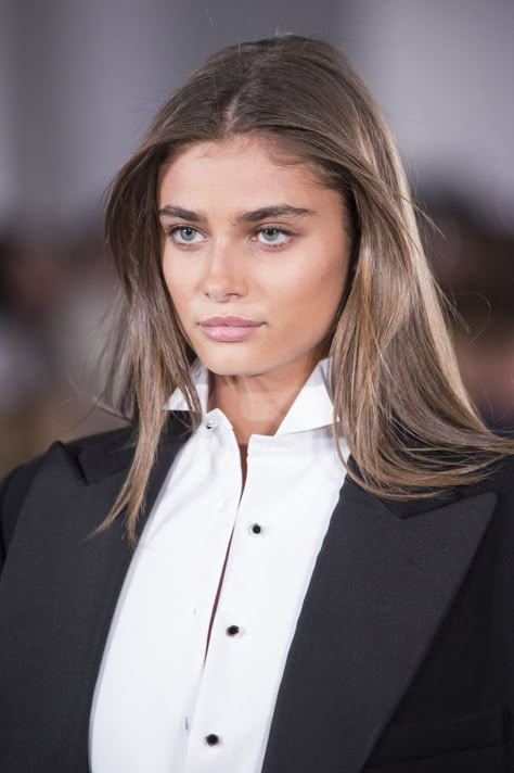 Taylor Hill Hair, Natural Ash Blonde, Dark Blonde Hair Color, Dark Blonde Hair, Blonde Hair Shades, Taylor Hill, Dark Blonde, New Energy, Hair Envy