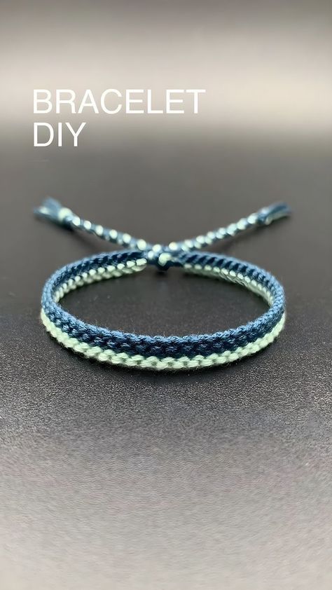 Easy Bracelet Patterns, Projek Mengait, Bracelet Making Tutorial, Simple Beaded Bracelets, Easy Bracelet, Simpul Makrame, قلادات متدلية, Diy Bracelets With String, String Bracelet Patterns