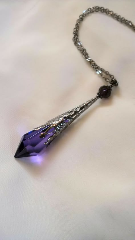 Anting Manik, Pendulum Necklace, قلادات متدلية, Pagan Necklace, Magical Jewelry, Fortune Telling, Purple Violet, Fantasy Jewelry, Gothic Jewelry