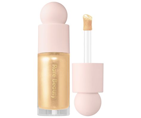 Rare Beauty Liquid, Selena Gomez Makeup, Summer Makeup Trends, Brightening Concealer, Chic Manicure, Nail Color Trends, Liquid Highlighter, Luminizer, Rare Beauty