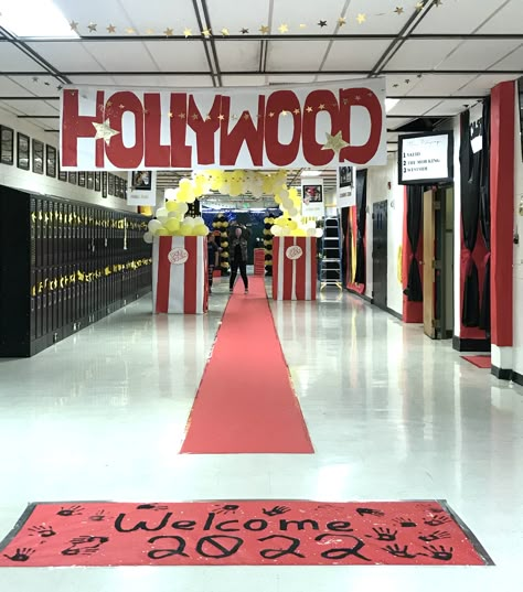 Class competition for hallway decorations Hollywood Hoco Decorations, Freshman Hallway Ideas, Homecoming Wall Decorations, Freshman Hallway Decorations, High School Hallway Ideas, Hoco Hallway Ideas, Movie Hallway Decorations School, Hallway Decorating Homecoming, Junior Hallway Themes