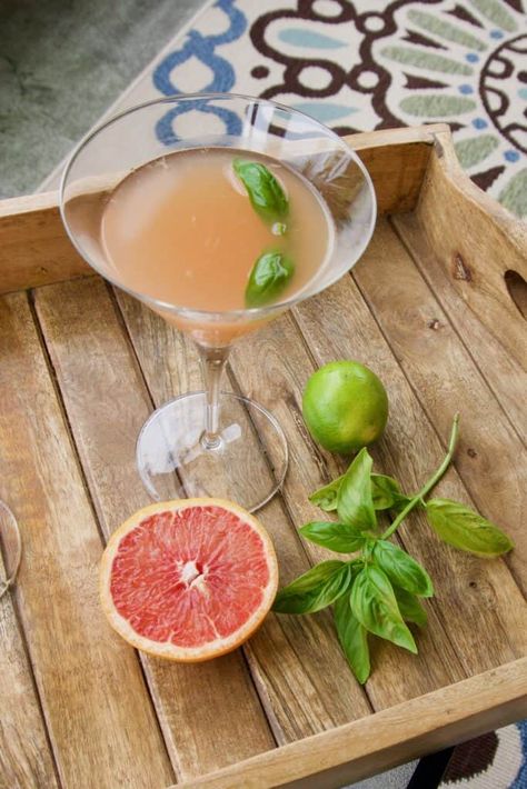 Tart, citrusy grapefruit and sweet, fragrant basil come together for a fresh and fabulous martini you will love! Basil Martini, Grapefruit Martini, Martini Recipes Vodka, Grapefruit Vodka, Ruby Red Grapefruit, Fresh Squeezed Juice, Party Punch, Brunch Cocktails, Martini Recipes