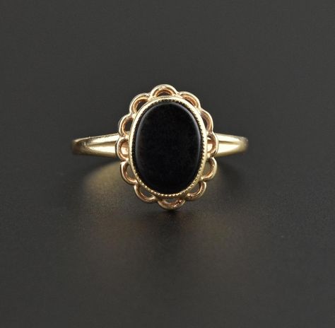 Vintage onyx ring