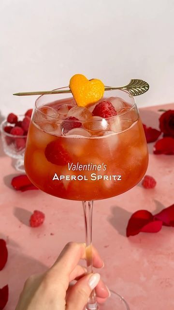 Valentines Aperol Spritz, Pink Aperol Spritz, Galantines Day Cocktails, Fancy Aperol Spritz, Flavored Aperol Spritz, Accessories Idea, Heart Exploding, Orange Heart, Cocktail Picks