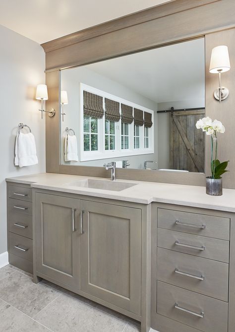 Two Tone Bathroom Cabinets, Jack And Jill Vanity, Two Tone Bathroom, Bathroom Jack And Jill, Condo Bathroom Ideas, Master Bath Cabinets, Modern Farmhouse Remodel, Transitional Bathroom Design, Custom Bathroom Cabinets