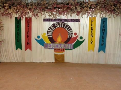 Investiture Ceremony Backdrop, Investure Ceremony Board Decoration, Prize Distribution Ceremony Decoration, School Backdrop Ideas, Investiture Ceremony In School, Investiture Ceremony Decoration, School Stage Decoration Ideas, Stage Decoration Ideas For School, Stage Backdrop Design