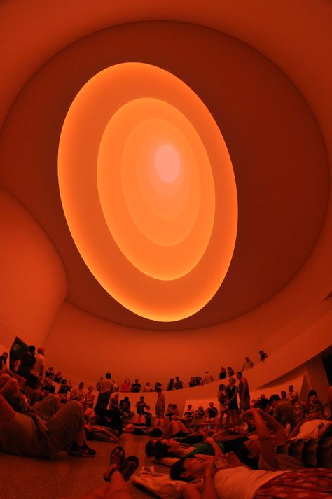 Olafur Elliason, James Turrell, Guggenheim Museum, Orange Aesthetic, Foto Art, Light And Space, Light Installation, Retro Futurism, Land Art