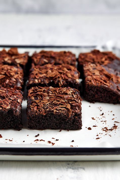 Mocha Chocolate Sheet Cake with Chocolate Icing - Taming of the Spoon Mocha Sheet Cake, Chocolate Sheet Cake Recipe, Strawberry Mousse Cake, Coffee Icing, Coffee Mocha, Mocha Cake, Chocolate Cake Recipe Easy, Mocha Chocolate, Chocolate Sheet Cake