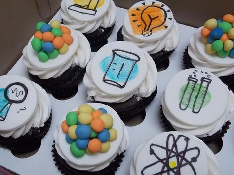 mad+science | Mad Scientist Cupcake Toppers Science Themed Cupcakes, Scientist Cupcakes, Chemistry Cupcakes, Science Cupcakes, Scientist Cake, Chemistry Cake, Science Cake, Science Themed Party, Science Birthday Party Ideas