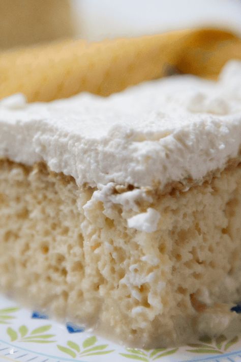 Try this Tres Leche Cake recipe using Media Crema, and you are going to never want to try another Tres Leche Cake recipe again! via @mystayathome Tres Leches Cake Recipe Authentic, Leche Cake Recipe, Latin Desserts, Pollo Tropical, Leche Cake, Recetas Puertorriqueñas, Tres Leches Cake Recipe, Puerto Rico Food, Boricua Recipes