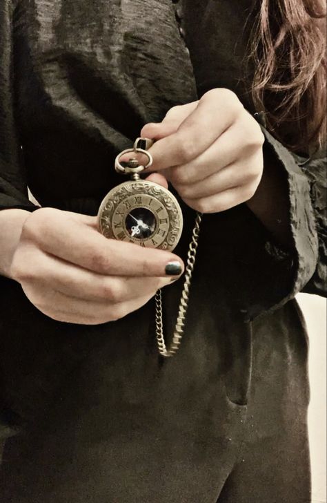 Dark Academia Objects, Dark Academia Watch, Pocket Watch Outfit, Academia Accessories, Pocket Watch Aesthetic, Dark Academia Boy, Dark Academia Accessories, Dark Academia Jewelry, Darkest Academia