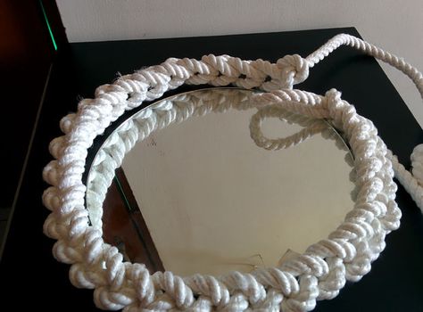 Rope Mirror Frame, Macrame Mirrors, Diy Round Mirror, Crochet Mirror, Macrame Fashion, Round Mirror Frame, Wall Hanging Decorations, Mirror Wall Hanging, Designer Mirror