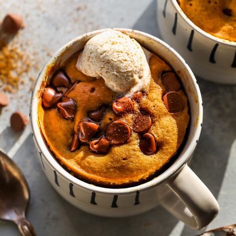 Pumpkin Mug Cake Pumpkin Bars Gluten Free, Mug Cake Gluten Free, Dairy Free Whipped Topping, Pumpkin Mug Cake, Healthy Pumpkin Bars, Gluten Free Pumpkin Bars, Dessert For Fall, Healthy Pumpkin Dessert, Bars Gluten Free